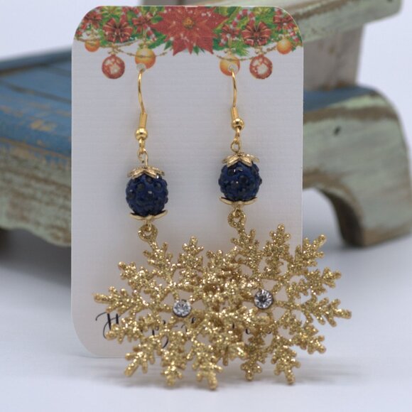 Handmade Snowflake Earrings - Picture 5 of 7